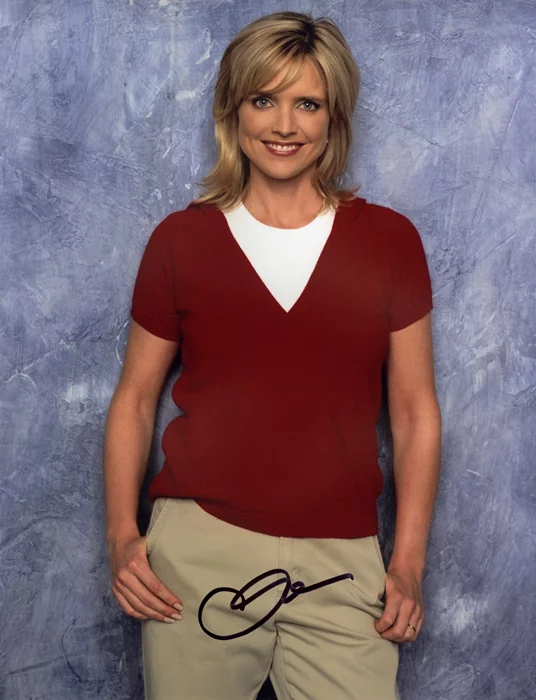 Courtney Thorne-Smith autograph