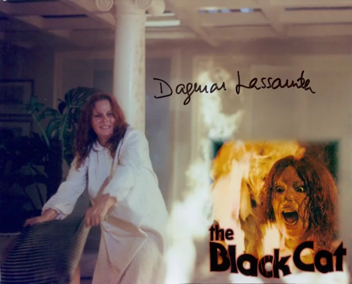 Dagmar Lassander autograph