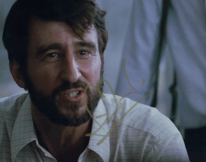 Sam Waterston autograph