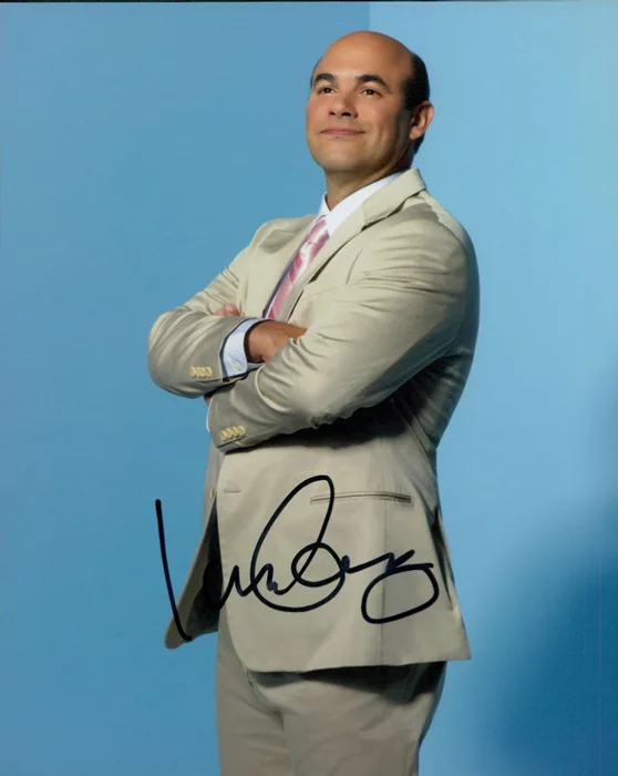 Ian Gomez autograph