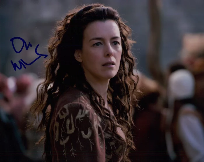 Olivia Williams autograph