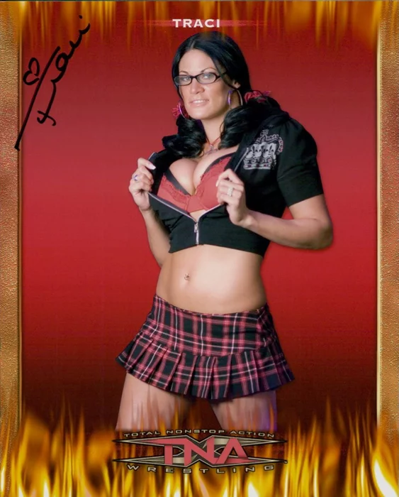 Traci Brooks autograph