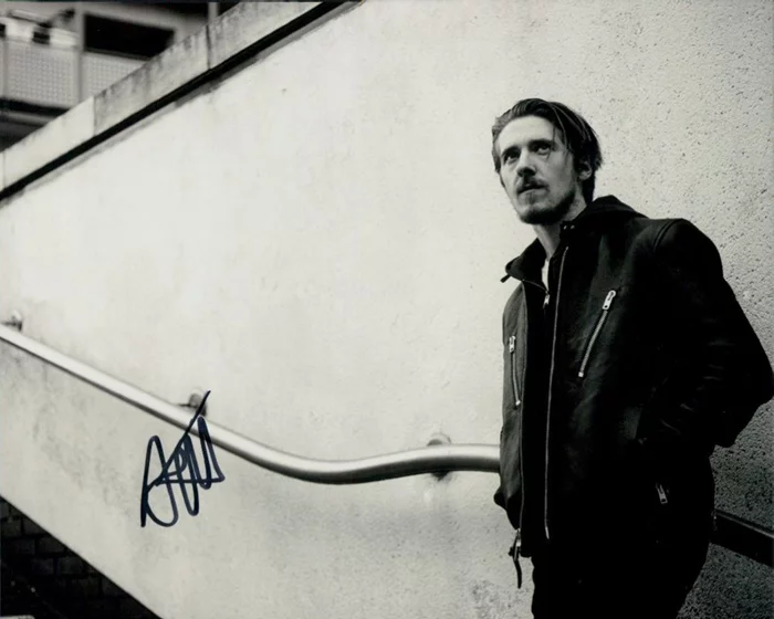 Adam Nagaitis autograph