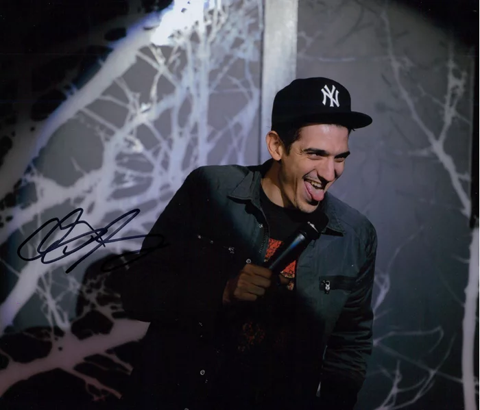 Andrew Schulz autograph