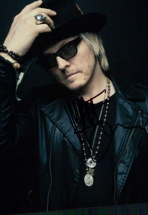 Matt Sorum autograph