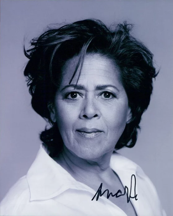 Anna Deavere Smith autograph