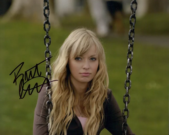Brit Morgan autograph