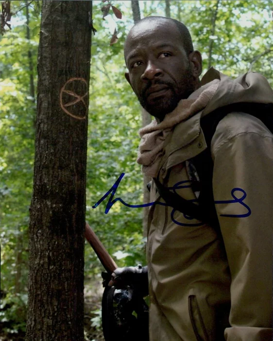 Lennie James autograph