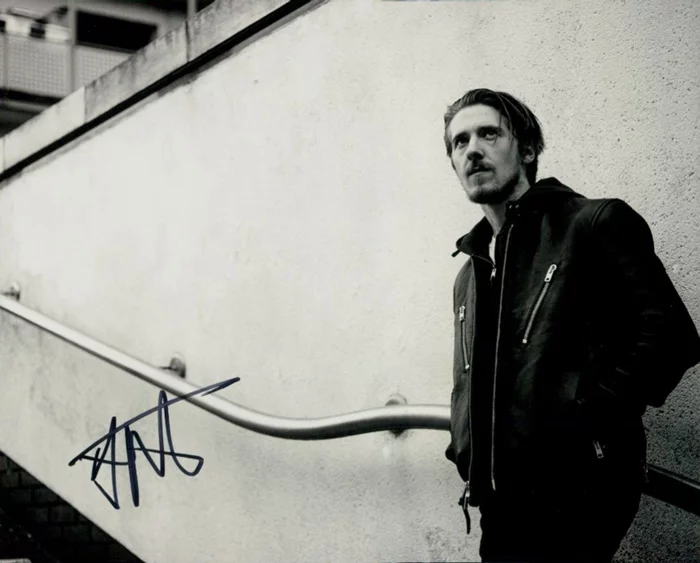 Adam Nagaitis autograph
