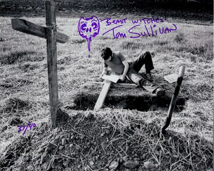 Tom Sullivan autograph