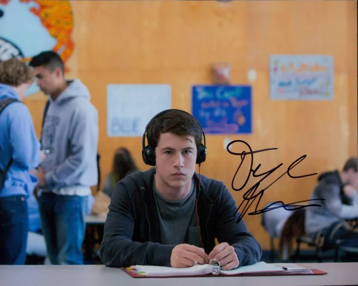 Dylan Minnette autograph
