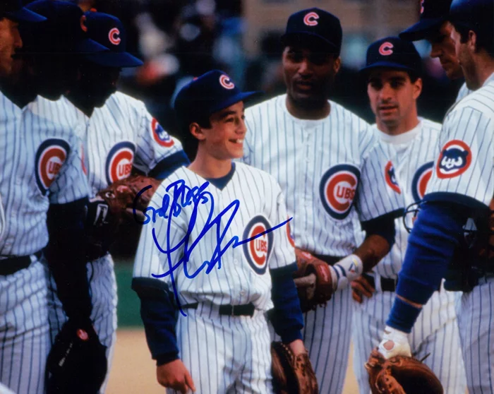 Thomas Ian Nicholas autograph