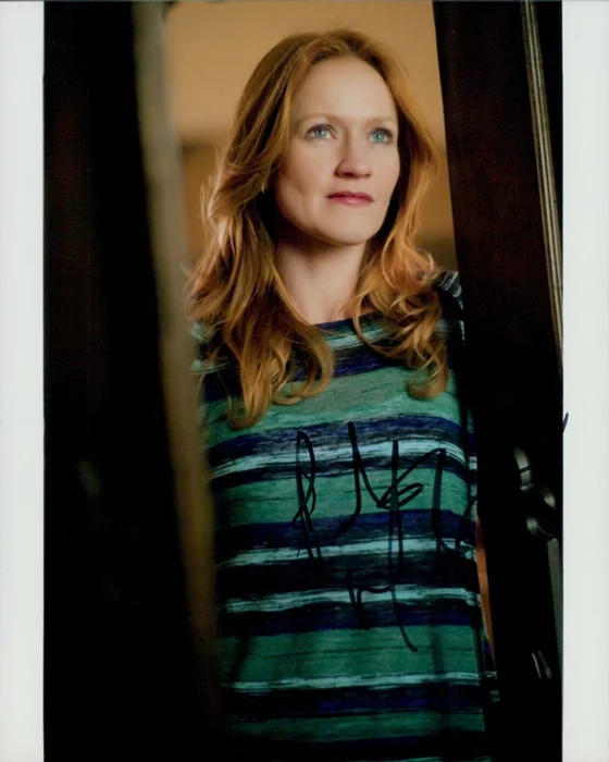 Paula Malcomson autograph