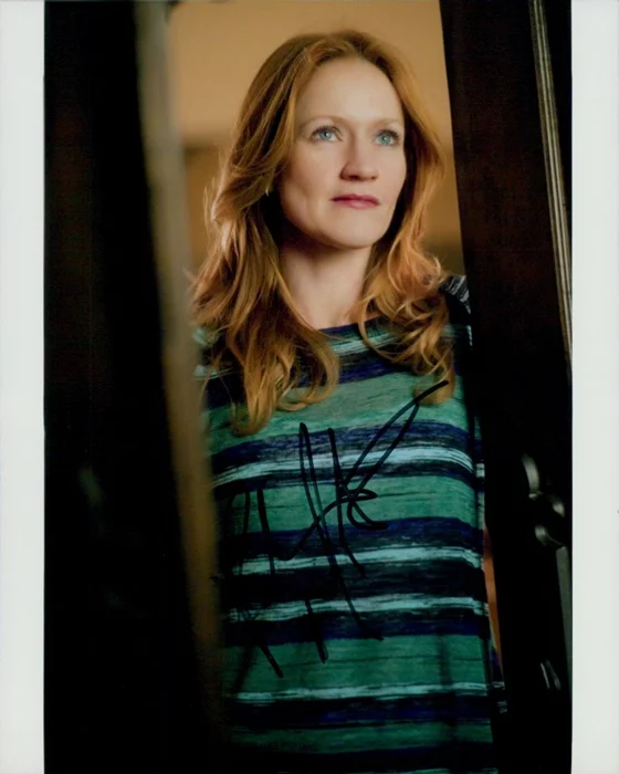 Paula Malcomson autograph