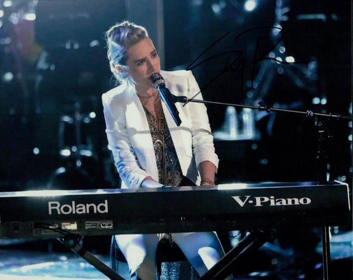 Stephanie Rice autograph