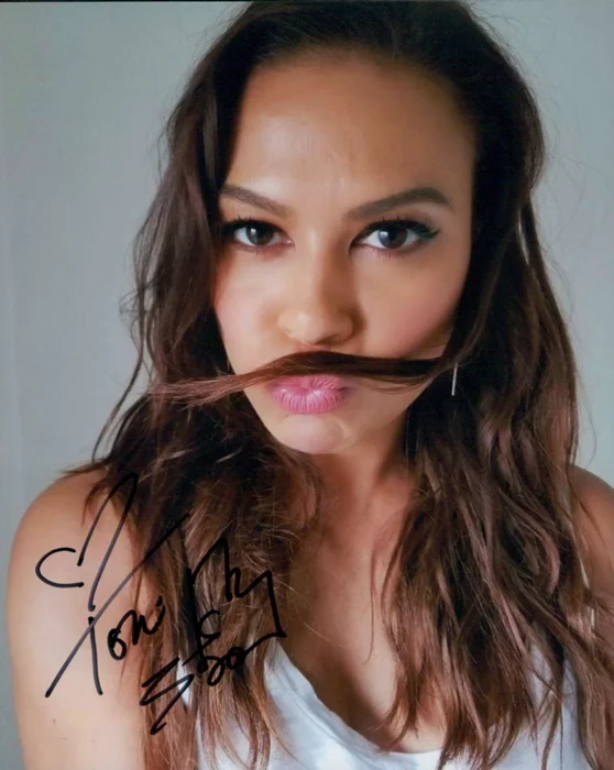 Toni Trucks autograph
