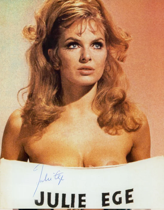 Julie Ege autograph