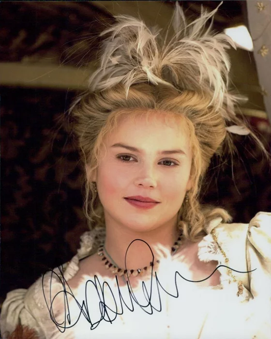 Abbie Cornish autograph
