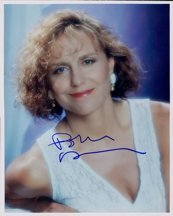Polly Draper autograph