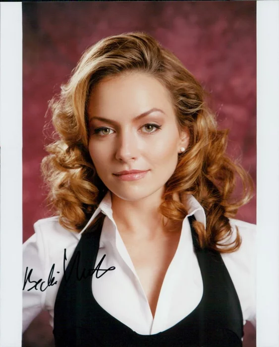 Becki Newton autograph