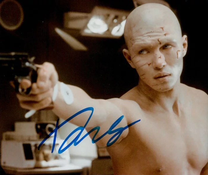 Rick Yune autograph