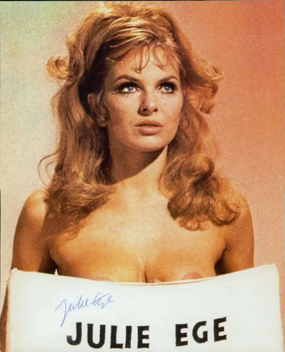 Julie Ege autograph