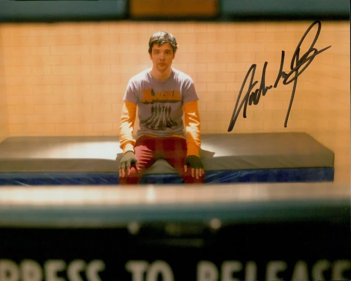 Andrew Lee Potts autograph
