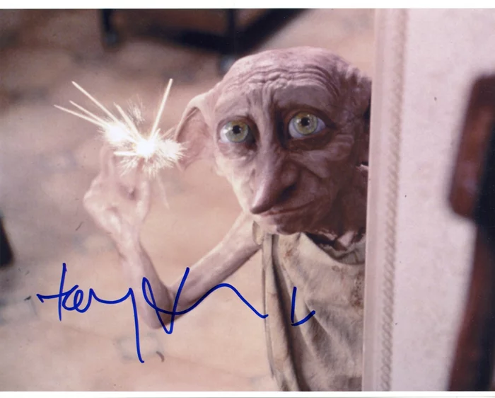 Toby Jones autograph