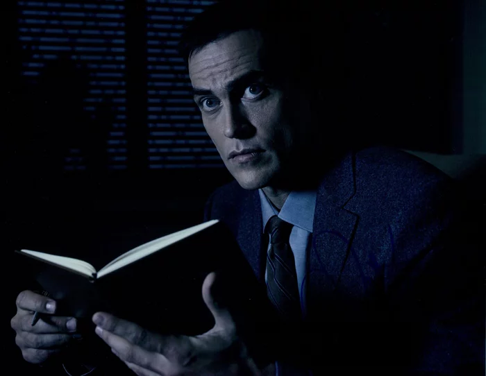 Cheyenne Jackson autograph