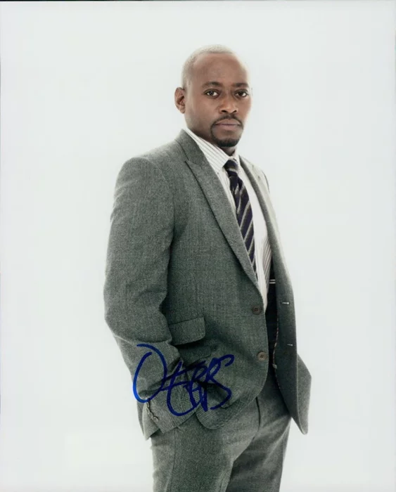 Omar Epps autograph