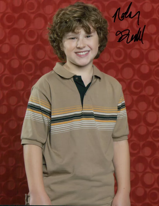 Nolan Gould autograph
