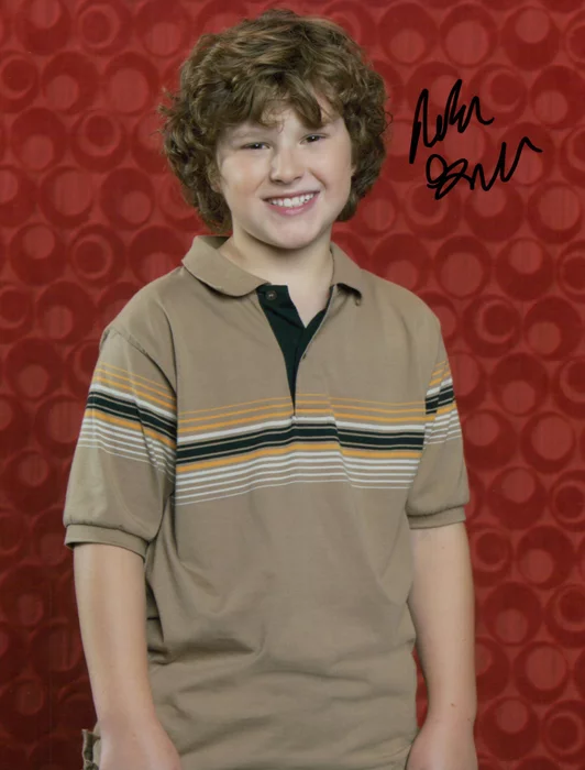 Nolan Gould autograph