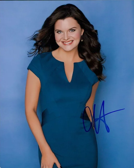 Heather Tom autograph