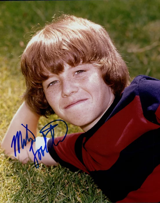Mike Lookinland autograph