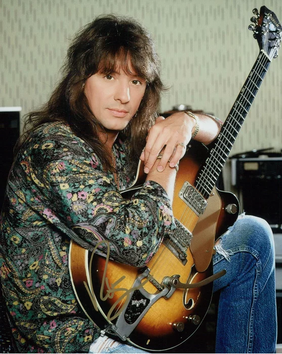 Richie Sambora autograph