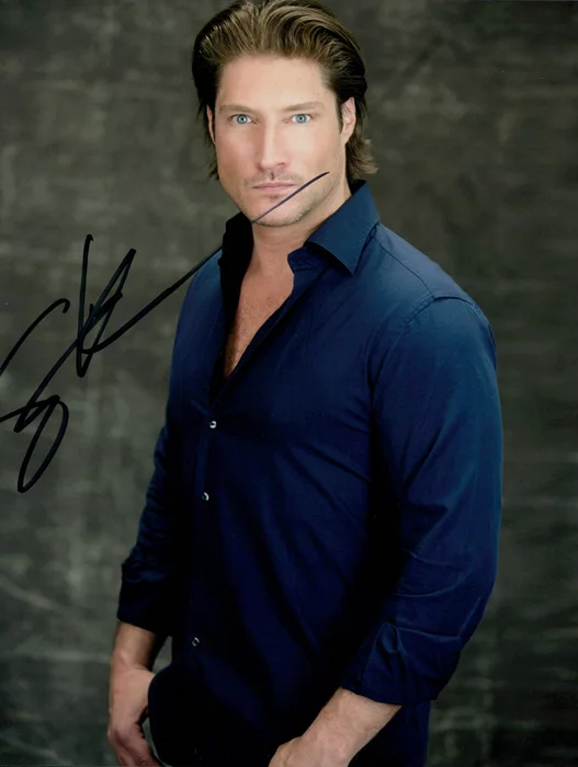 Sean Kanan autograph