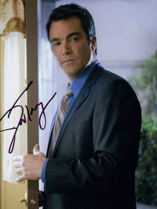 Jon Tenney autograph