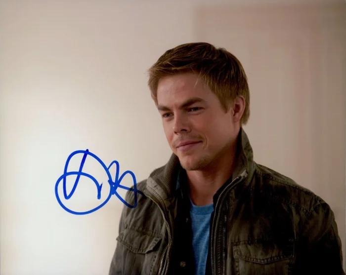 Derek Hough autograph