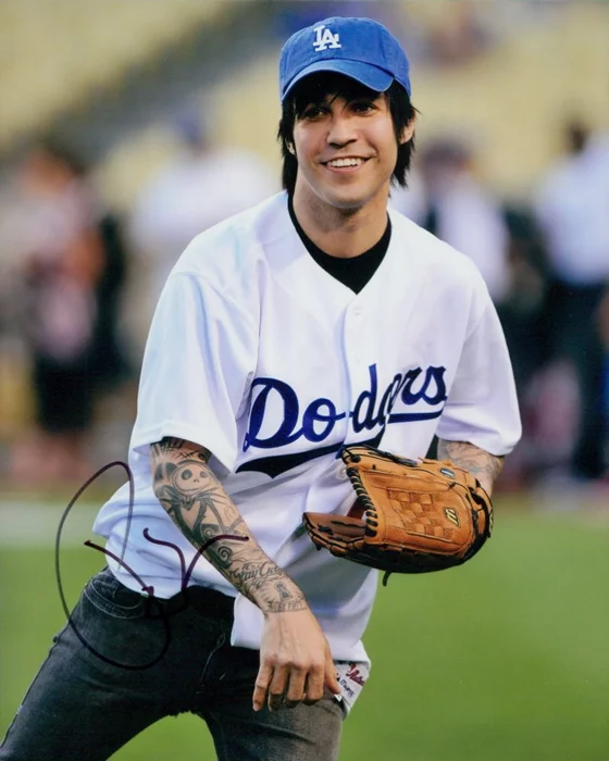 Pete Wentz autograph