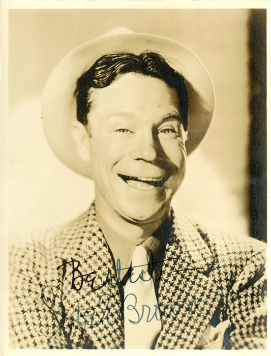 Joe E. Brown autograph