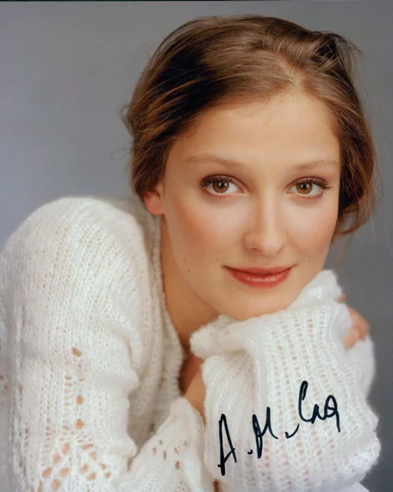Alexandra Maria Lara autograph