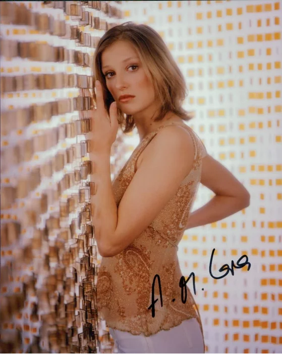 Alexandra Maria Lara autograph