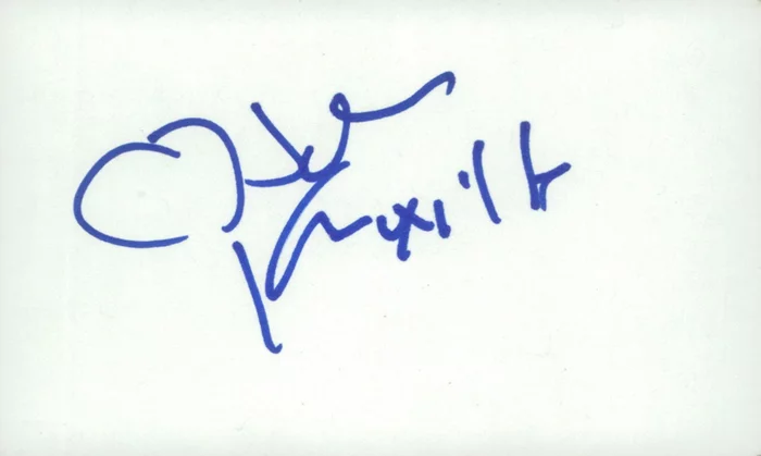 Johnny Knoxville autograph