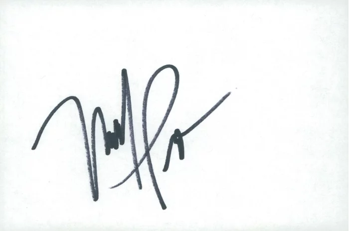 Michael Pena autograph