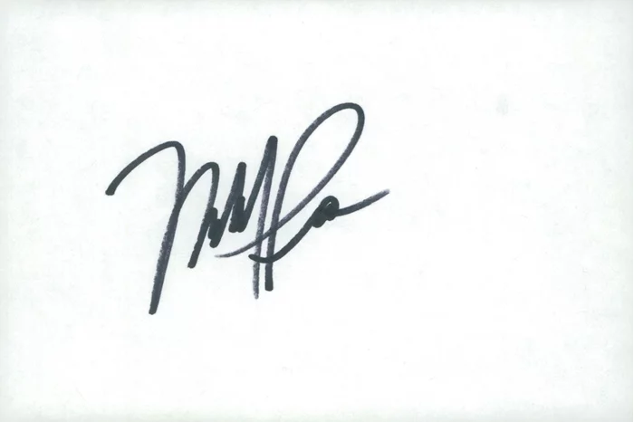 Michael Pena autograph
