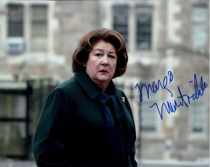 Margo Martindale autograph