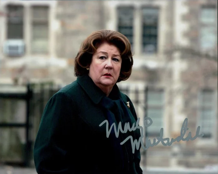 Margo Martindale autograph