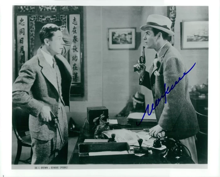 Marc Lawrence autograph