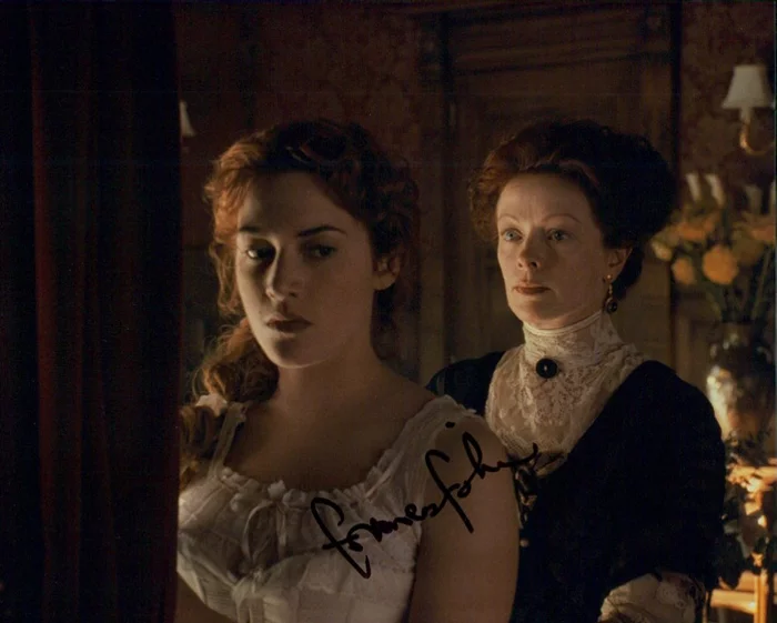 Frances Fisher autograph