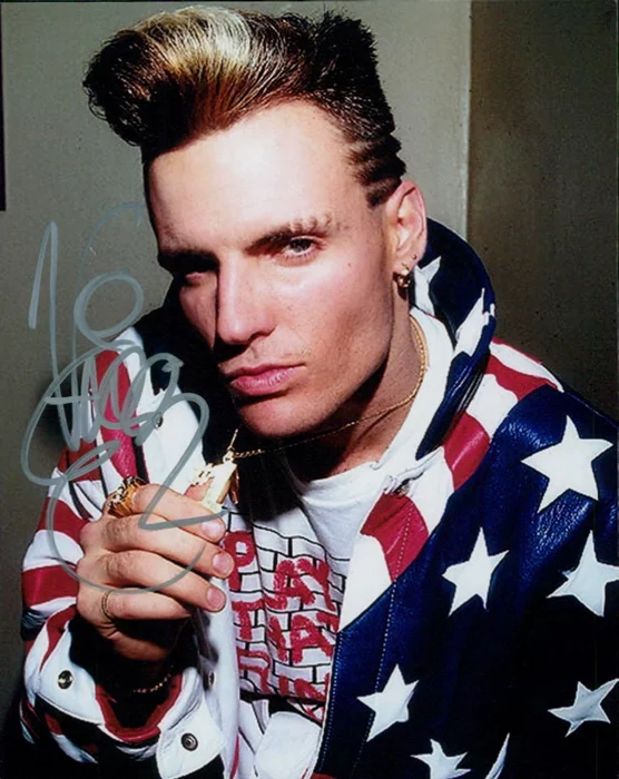 Vanilla Ice autograph